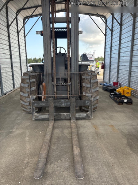 2022 CASE 588H