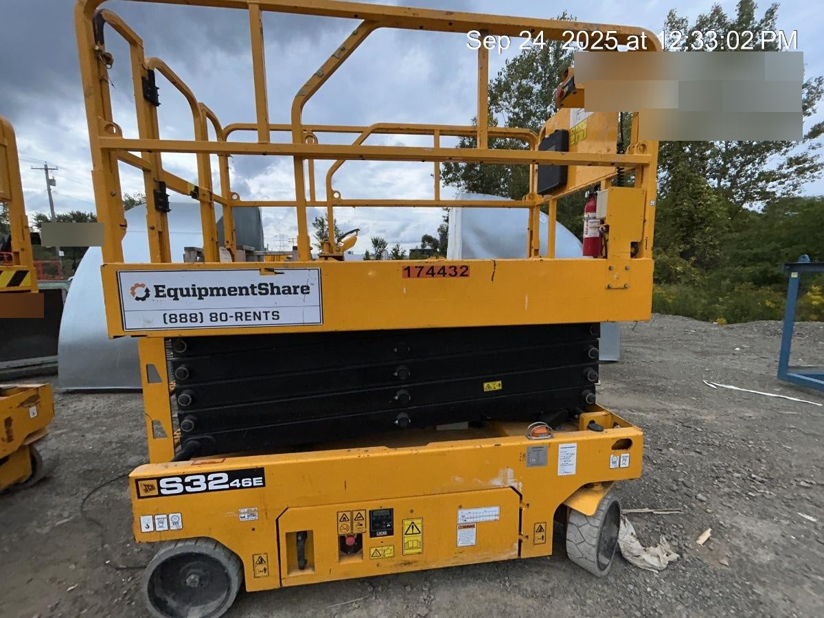 2021 JCB S3246E