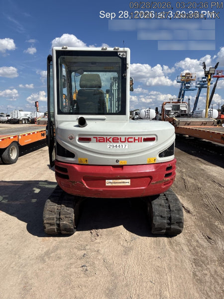 2023 TAKEUCHI TB250-2CR