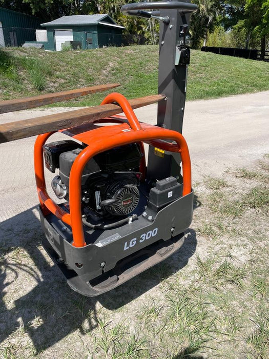 2024 HUSQVARNA LG300