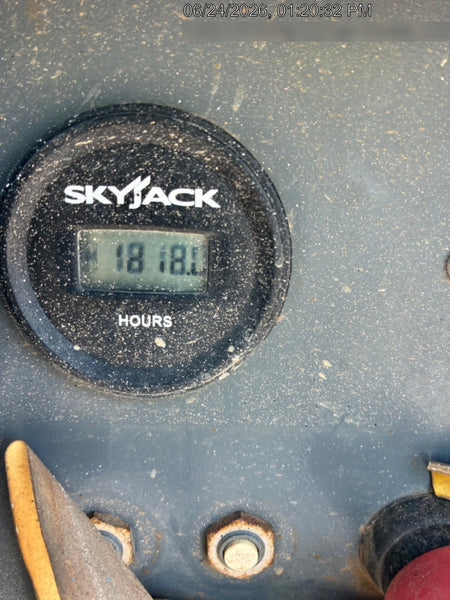2017 SKYJACK SJ6832 RT