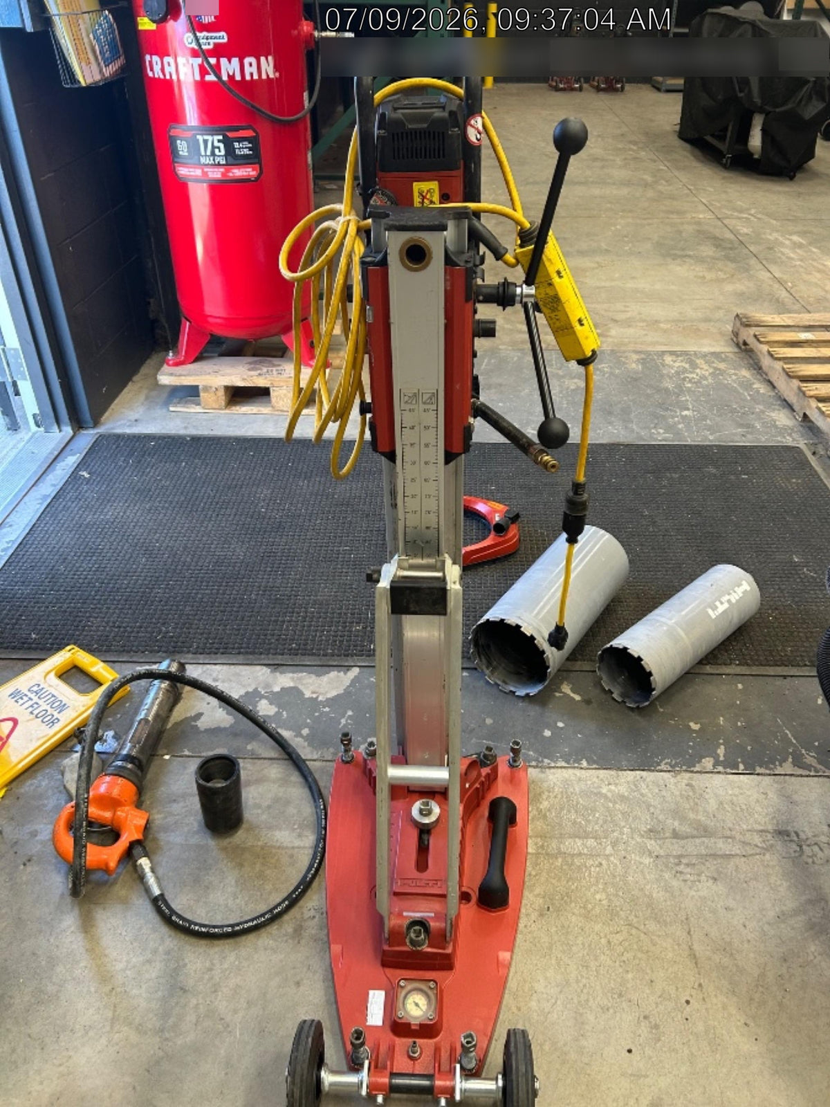 2020 HILTI DD250E