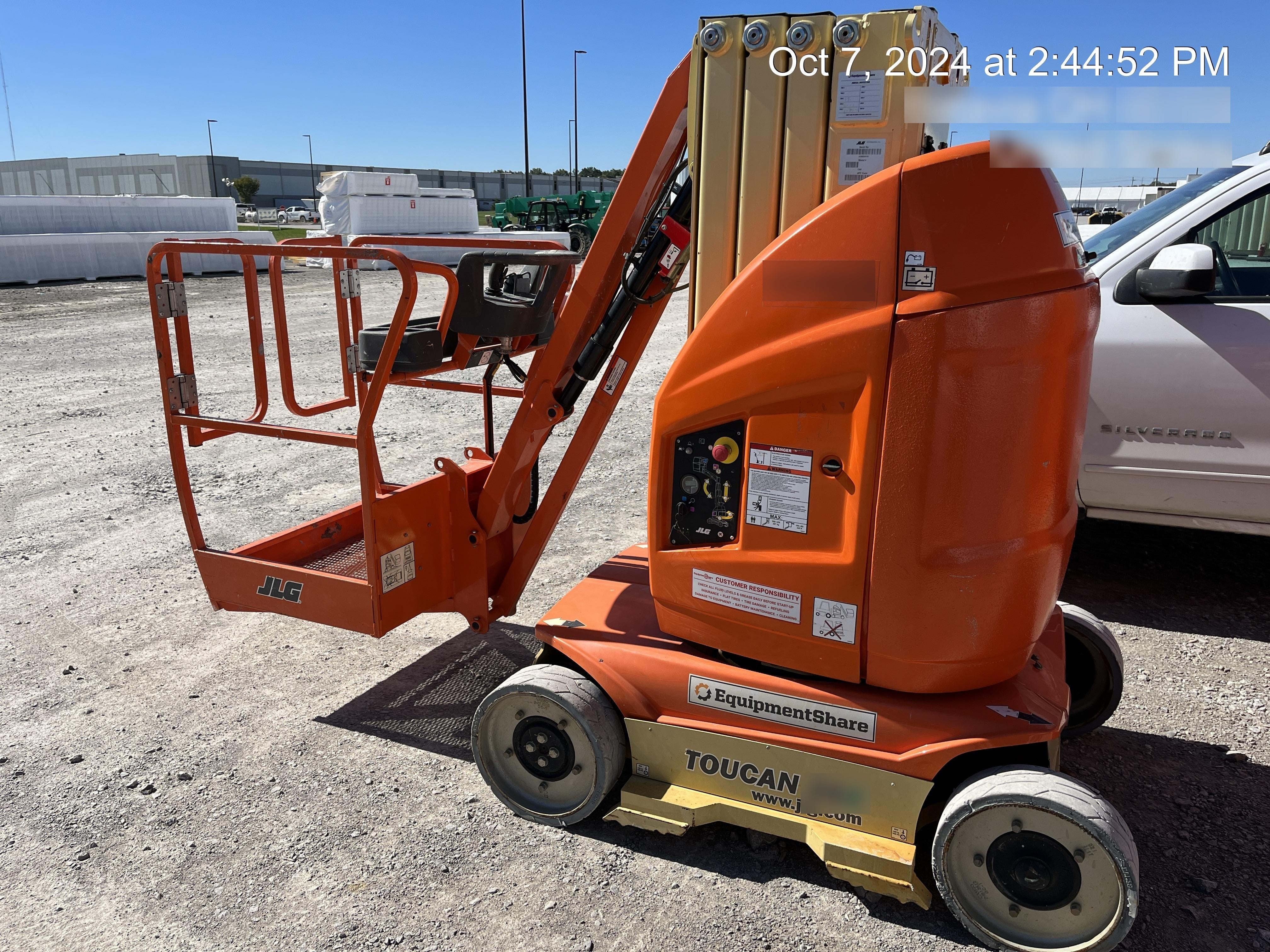 2019 JLG T26E