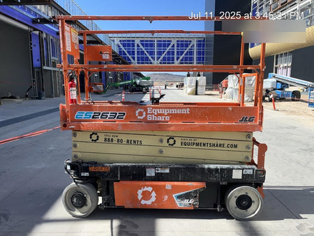 2022 JLG ES2632
