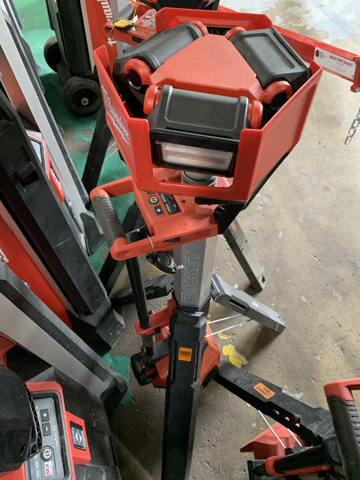 2022 MILWAUKEE 2136-20