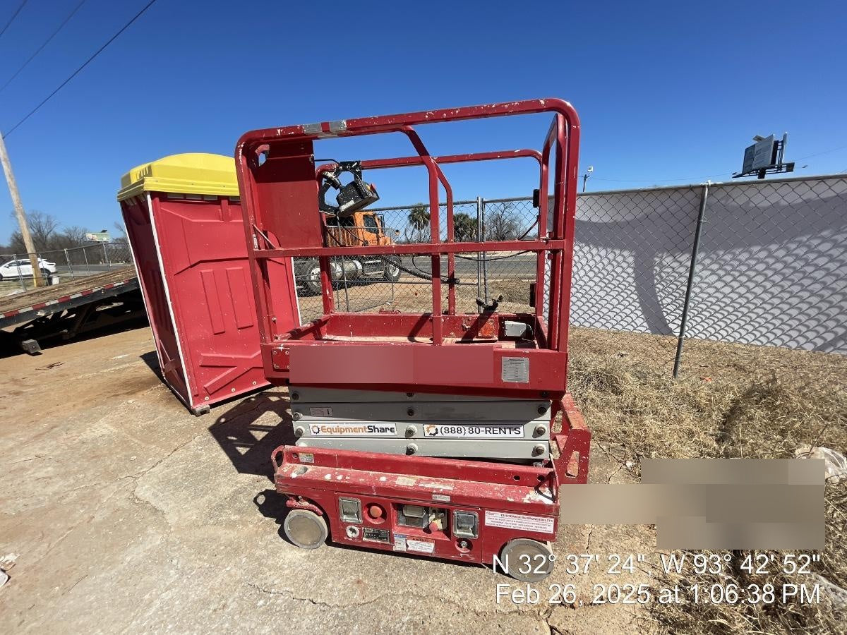 2019 MEC 1330SE MEC 1330SE w/ES Track Hardware, Full Extended 2 Year Warranty