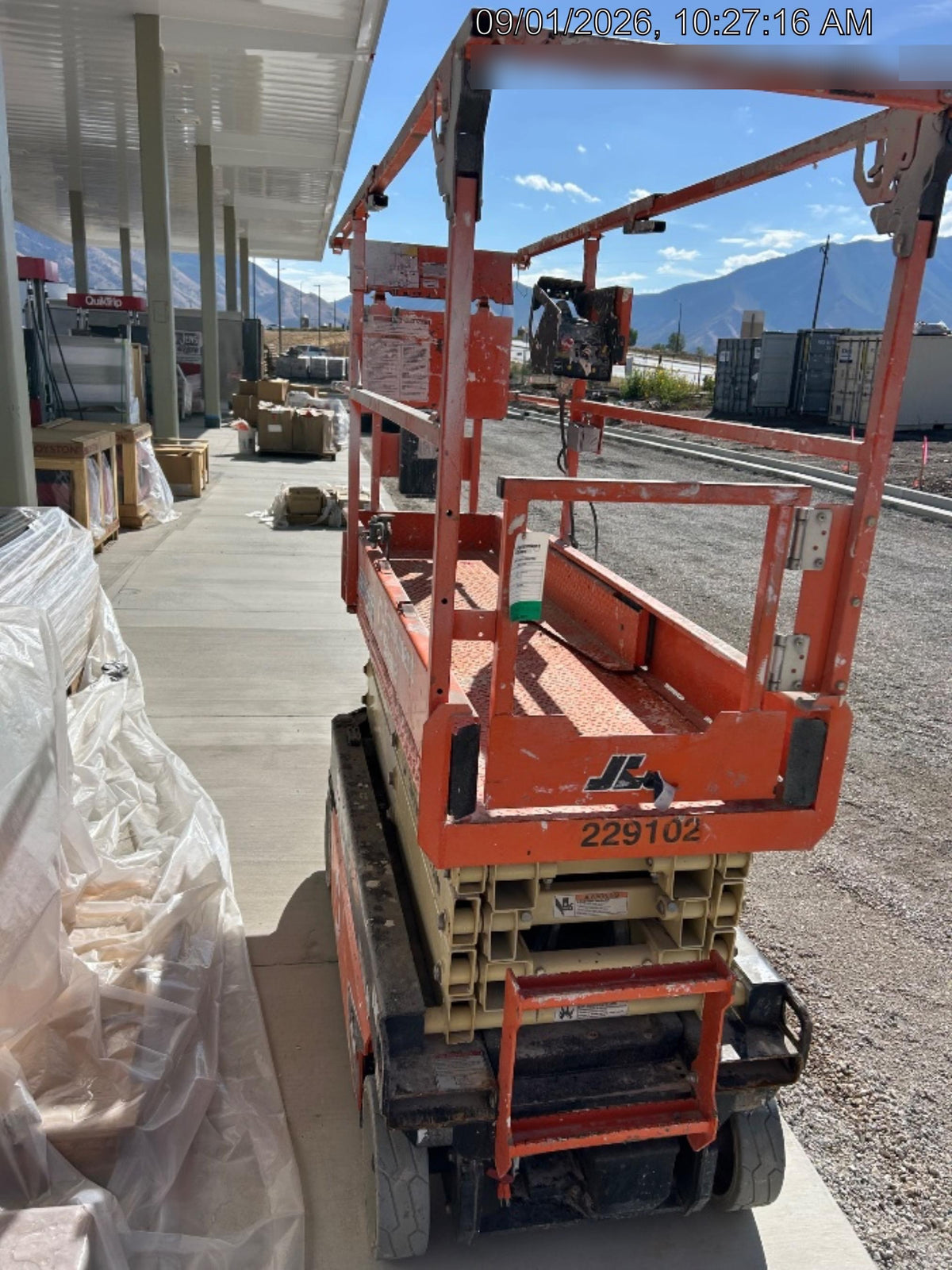 2022 JLG ES1932