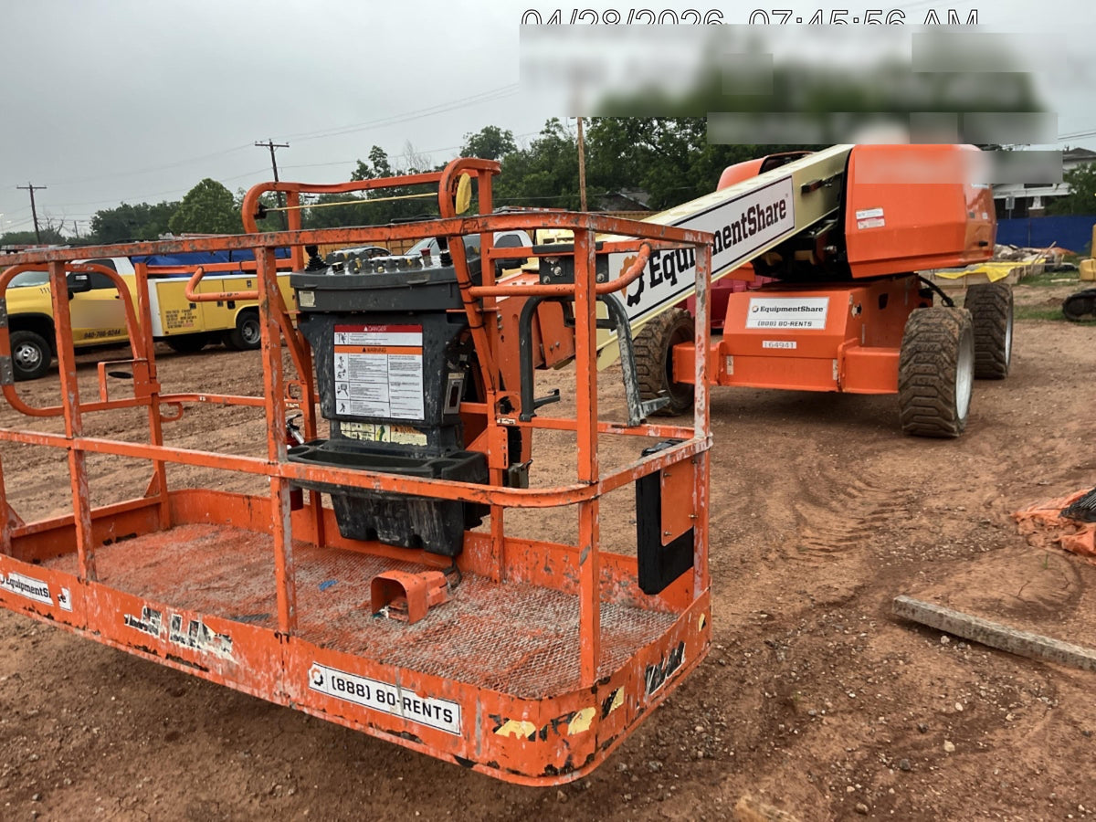 2021 JLG 600S