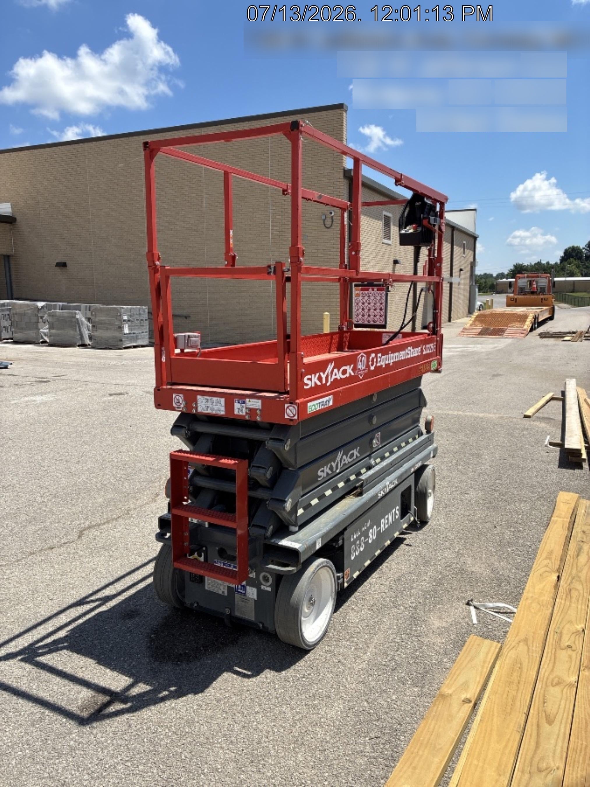 2025 SKYJACK SJ3226