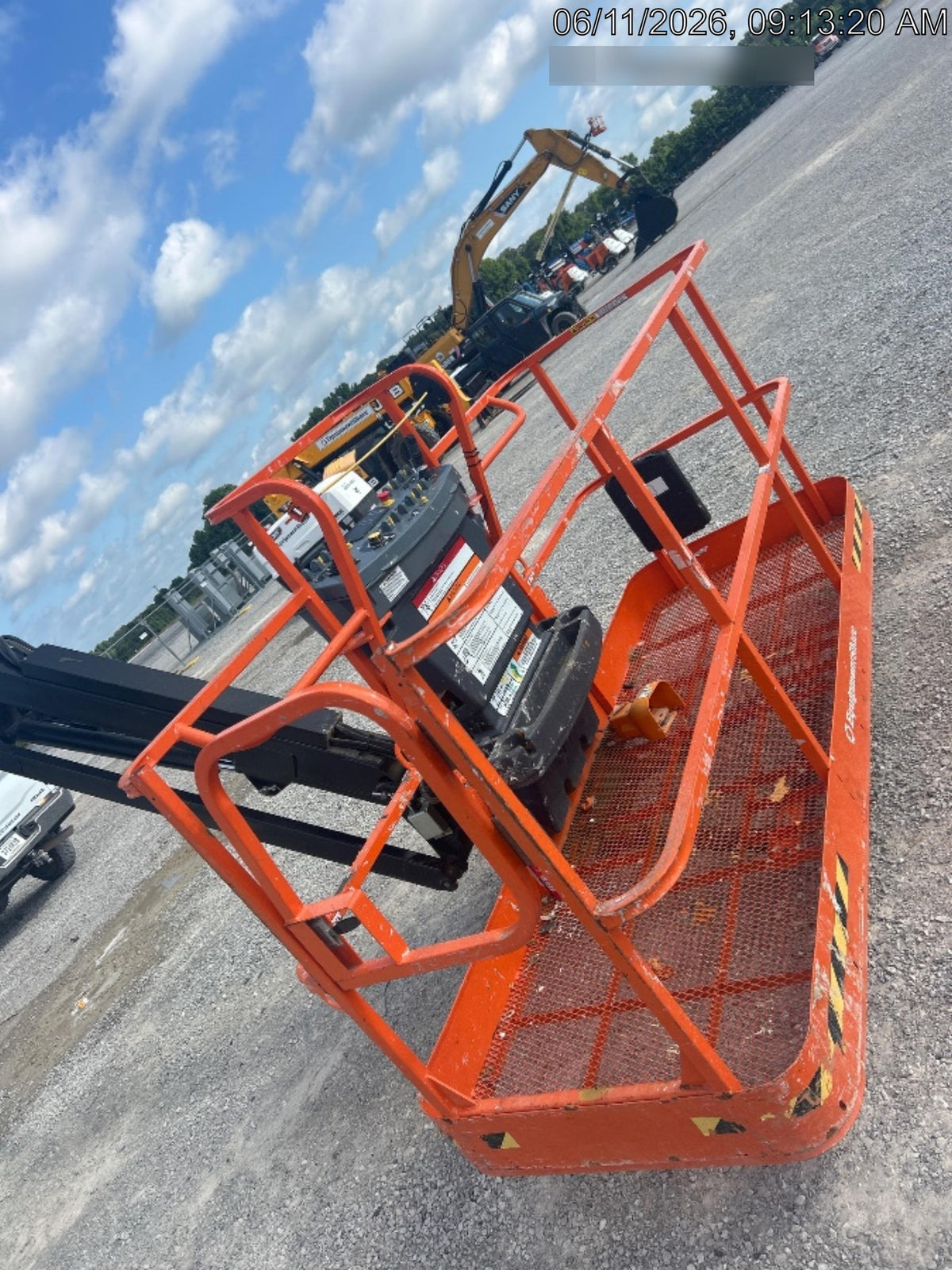 2025 JLG 860SJ