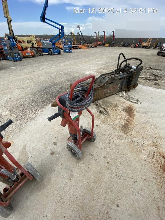 2022 HILTI TE 3000-AVR