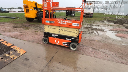 2022 JLG ES1932