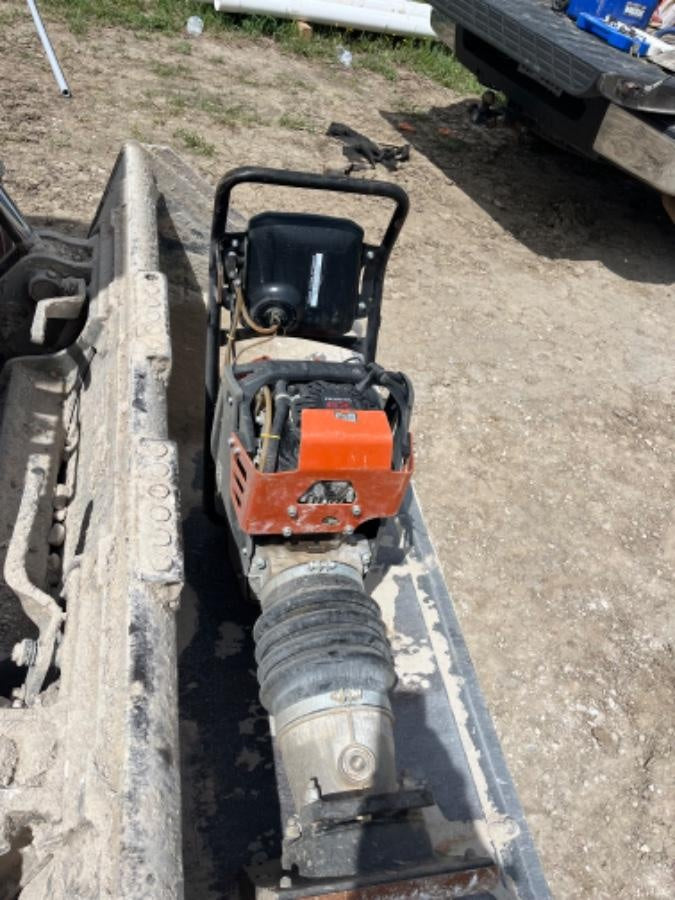 2024 HUSQVARNA LT6005