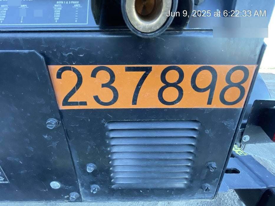 2022 Lincoln Electric Vantage 322 Trlr Mounted, Cable Rack, Light Kit