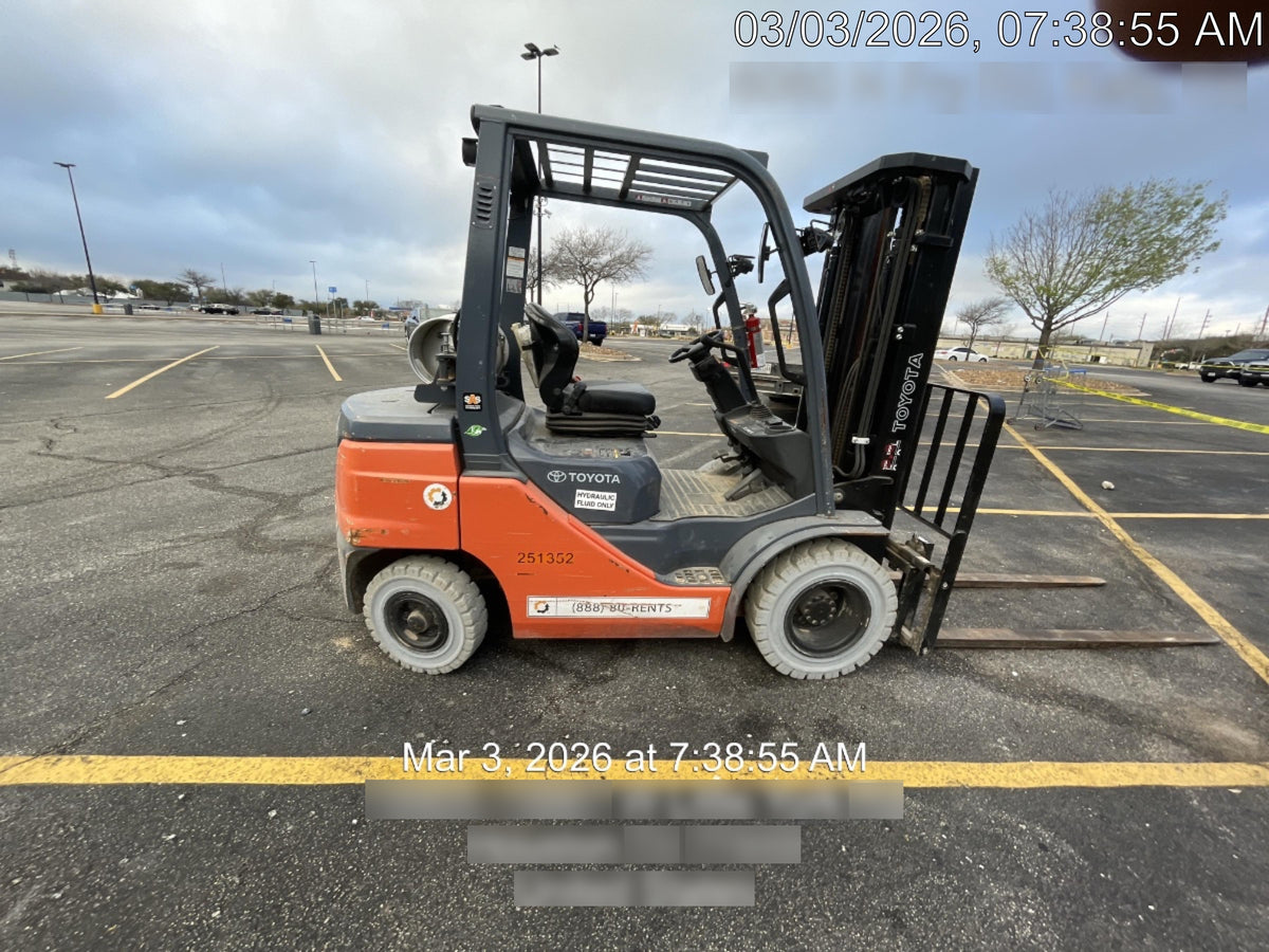 2022 TOYOTA 50-8FGU25