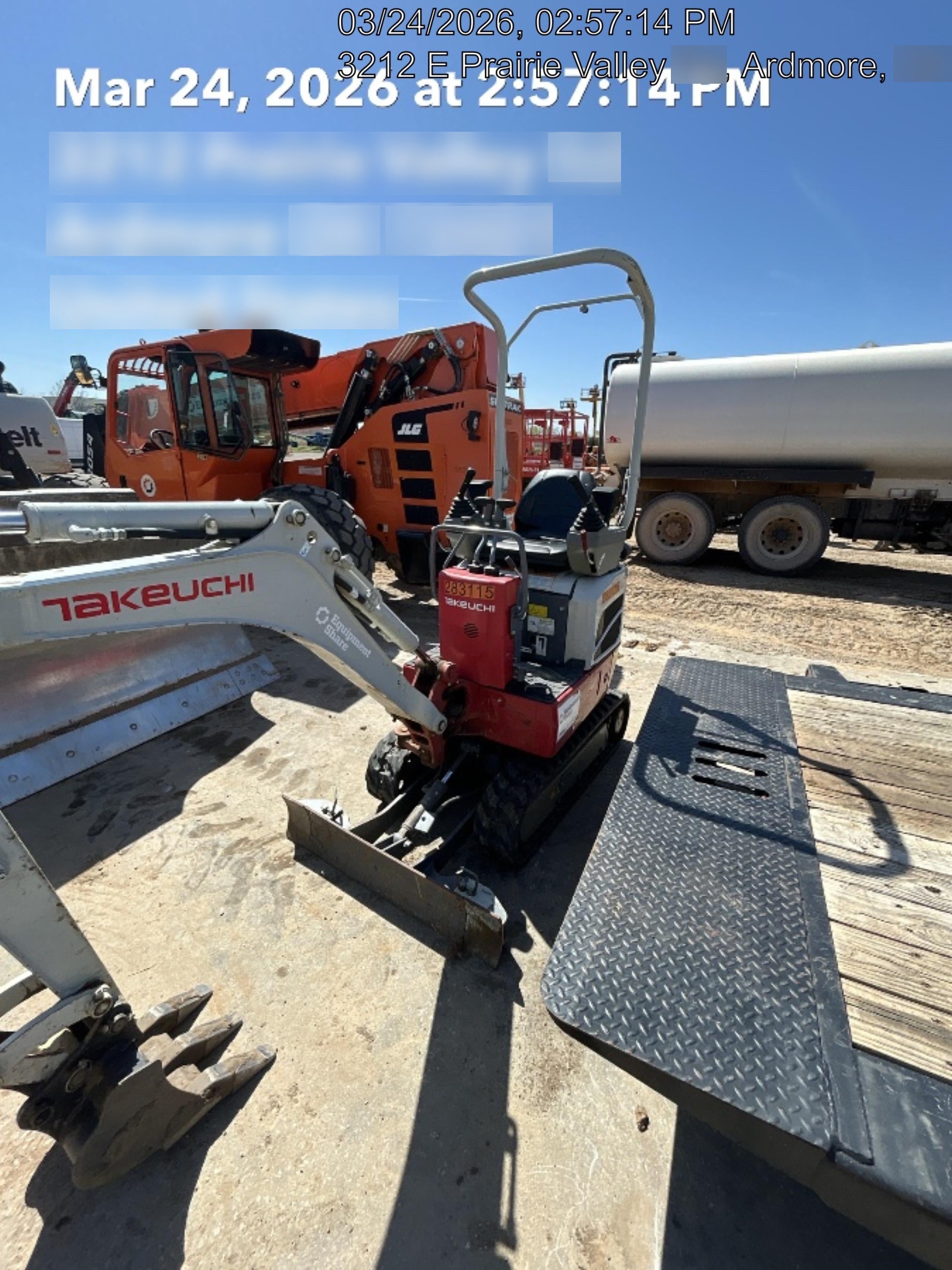 2022 TAKEUCHI TB210R