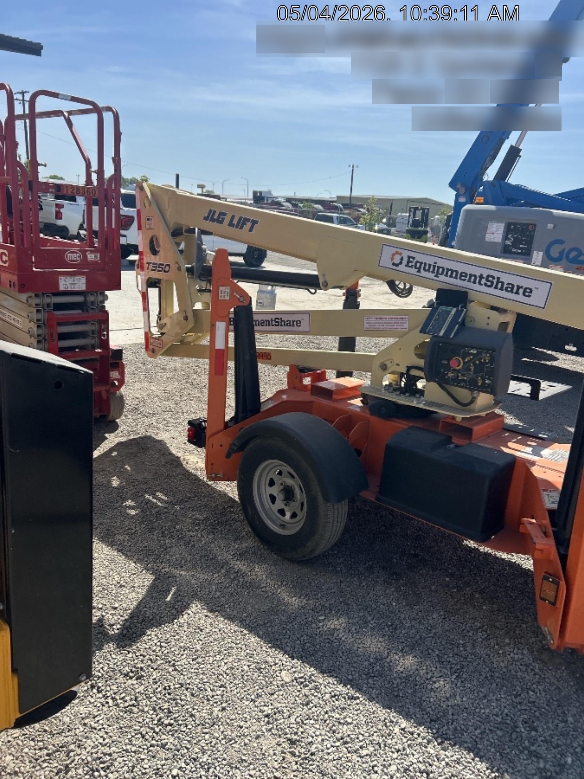 2022 JLG T350