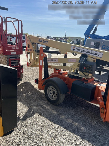 2022 JLG T350