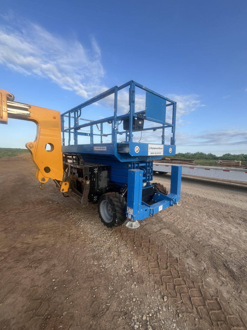 2019 GENIE GS-3369 RT