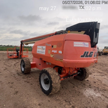 2017 JLG 660SJ