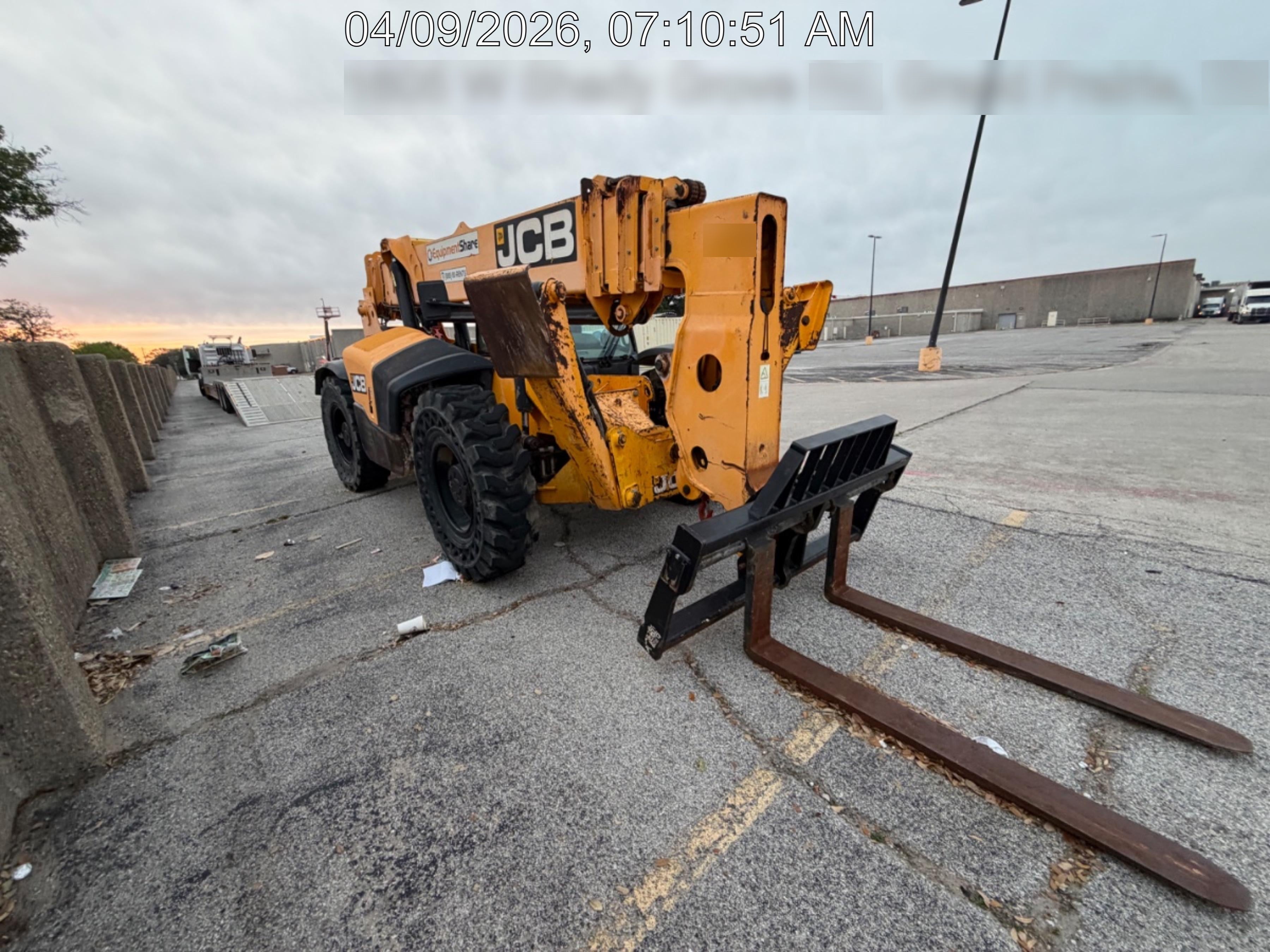 2019 JCB 512-56