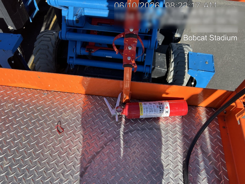 2025 JLG RT4394