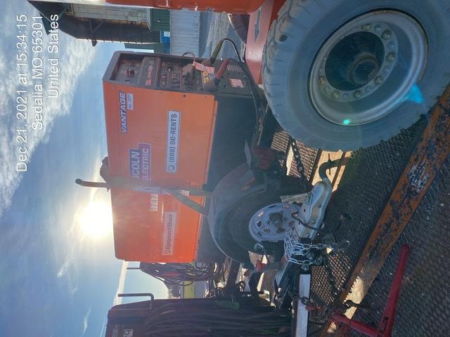 2021 Lincoln Electric Vantage 322 Vantage 322 Ready Pak 3 w/ Decals, ORANGE (includes trailer, cable rack, fender light kit) NO Telematics