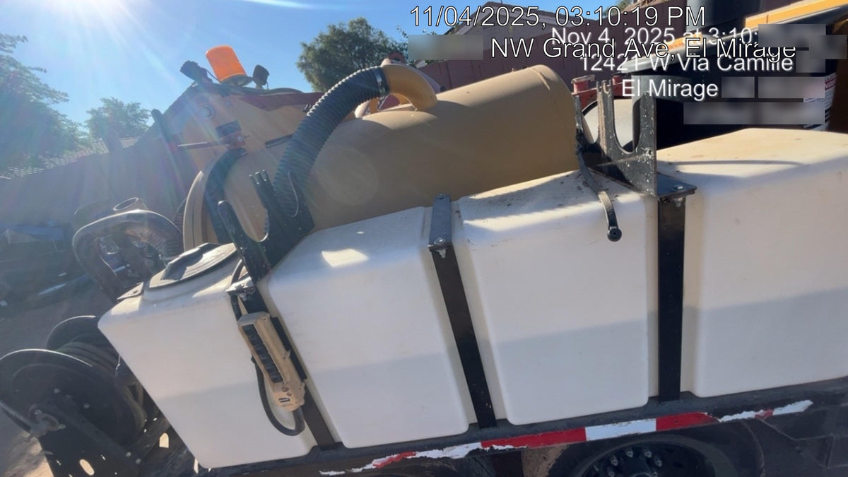 2023 Vac-Tron LP573XDT T4 Koehler Diesel Engine, 500 Gallon Debris Tank, x2 100 Gallon Water Tanks