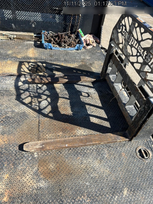 2024 PALADIN 48" Pallet Forks - Paladin