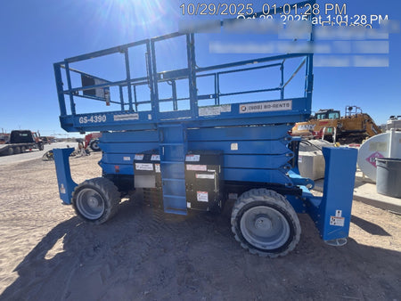 2020 GENIE GS-4390 RT