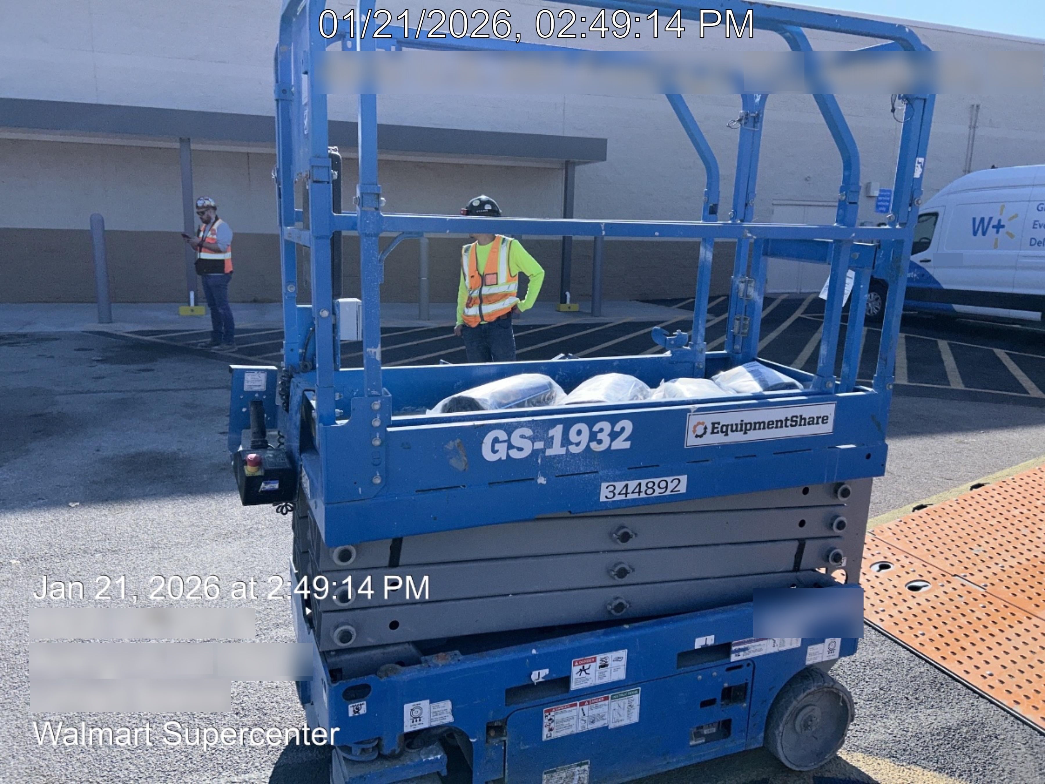 2023 GENIE GS-1932