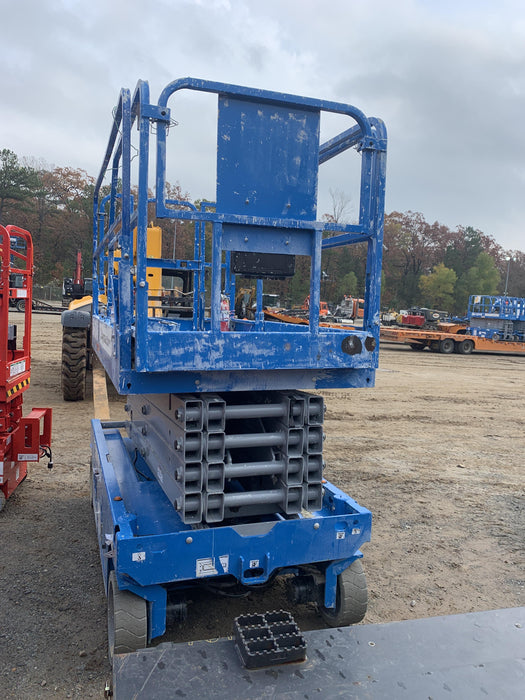 2020 Genie GS-3246 Standard, Folding full height swing gate