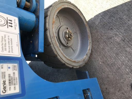 2019 Genie GS-1930 Fixed rails with chain Entry