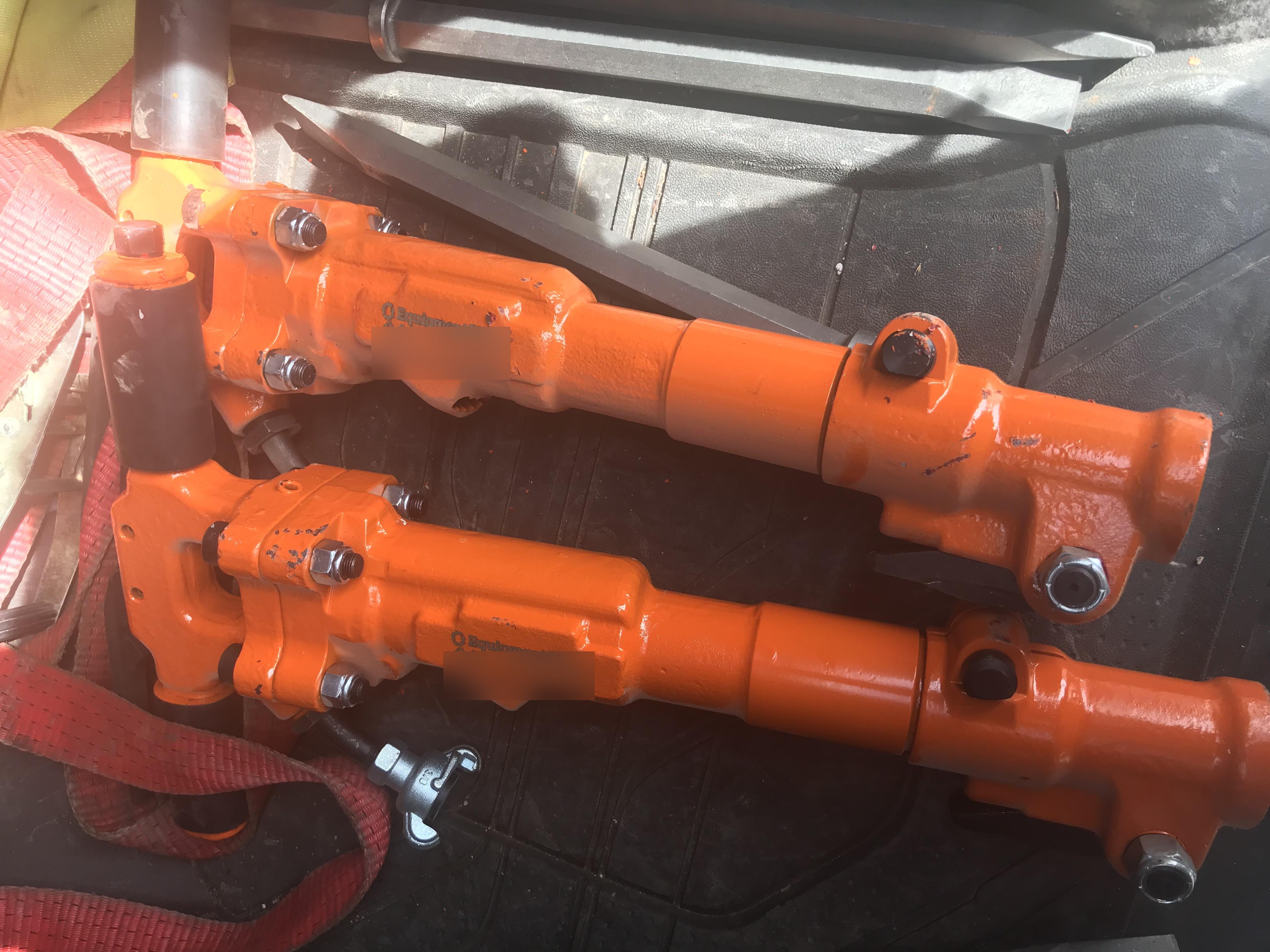 2020 MICHIGAN PNEUMATIC MP-30-1