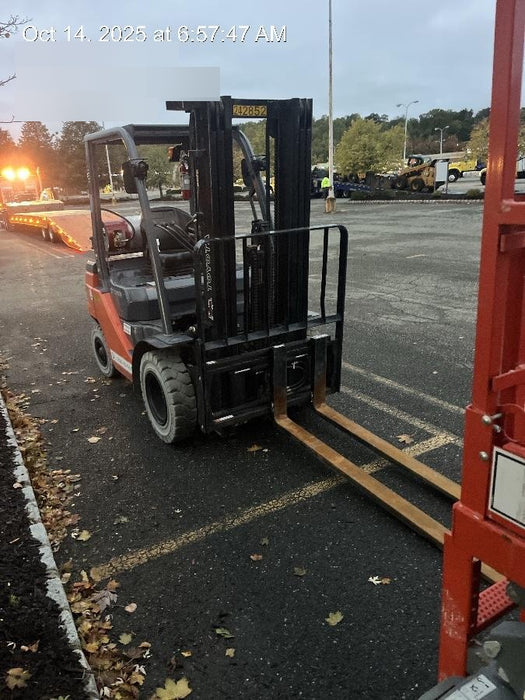 2022 TOYOTA 50-8FGU25