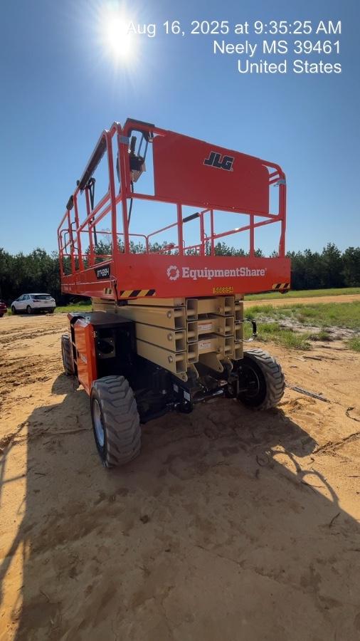 2025 JLG RT4394
