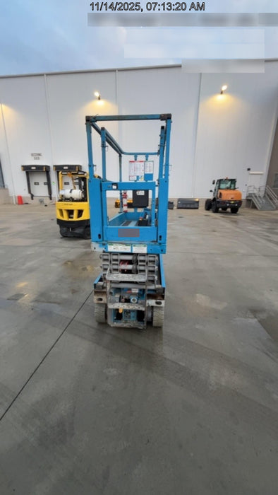 2020 Genie GS-1930 Solid Non Marking Tires, Beacon, Folding rails with half height swing gate, 800W Inverter