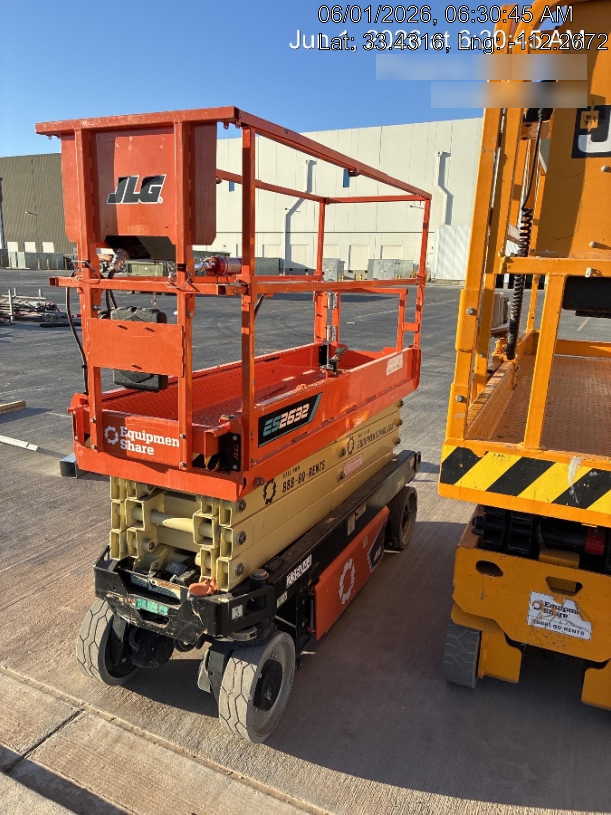2022 JLG ES2632