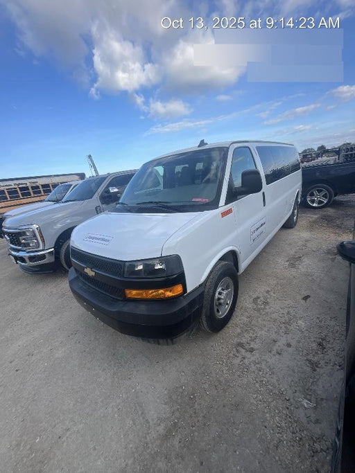 2023 CHEVROLET Express Van - Rental