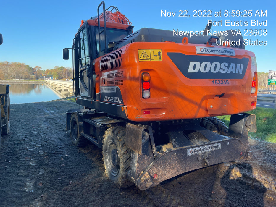 2019 Doosan DX210WE-5 Standard Wheeled Excavator, Hydraulic Quick Coupler