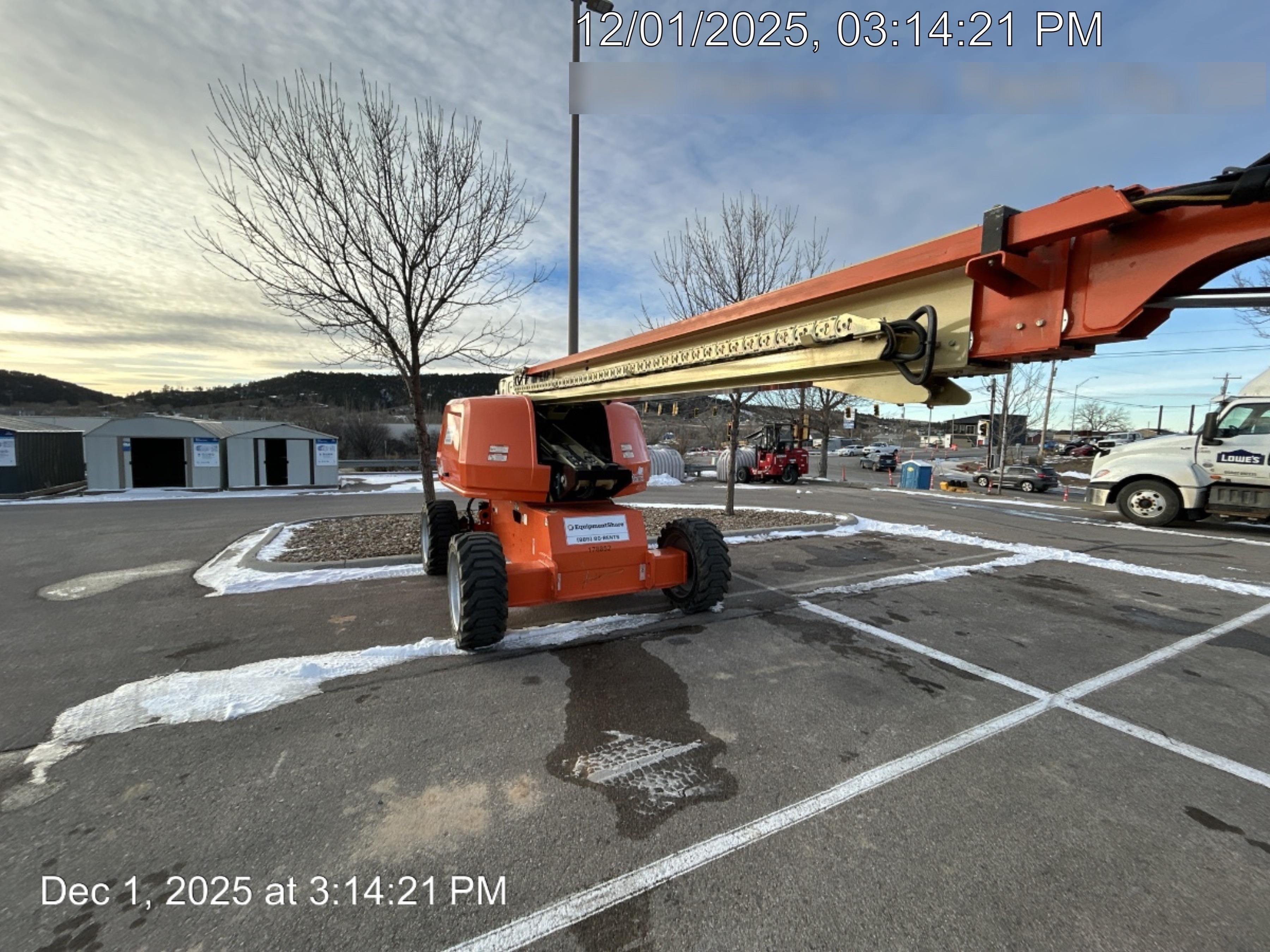 2021 JLG 660SJ