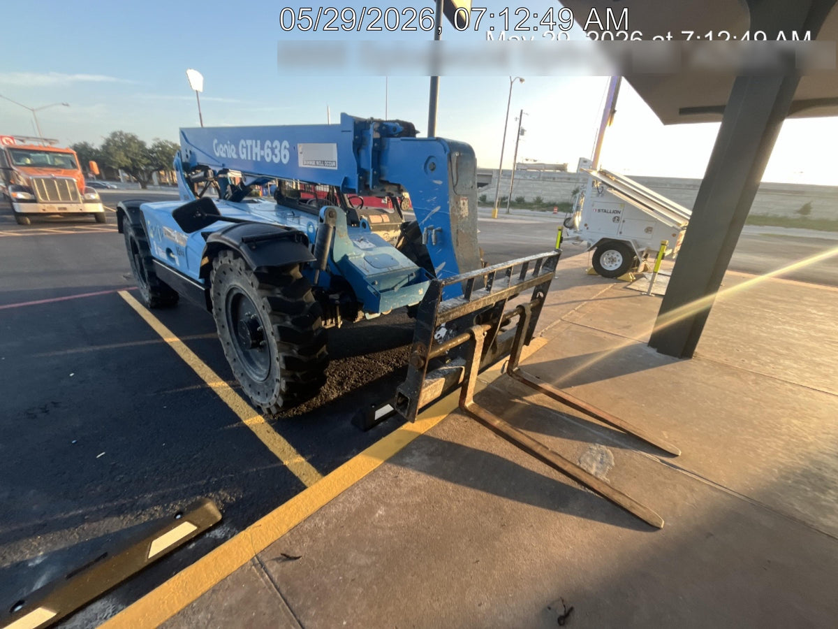 2018 Genie GTH-636 Genie GTH-636 w/Open ROPS, Solid Tires, Work Light/Beacon, 48" Carriage and Forks