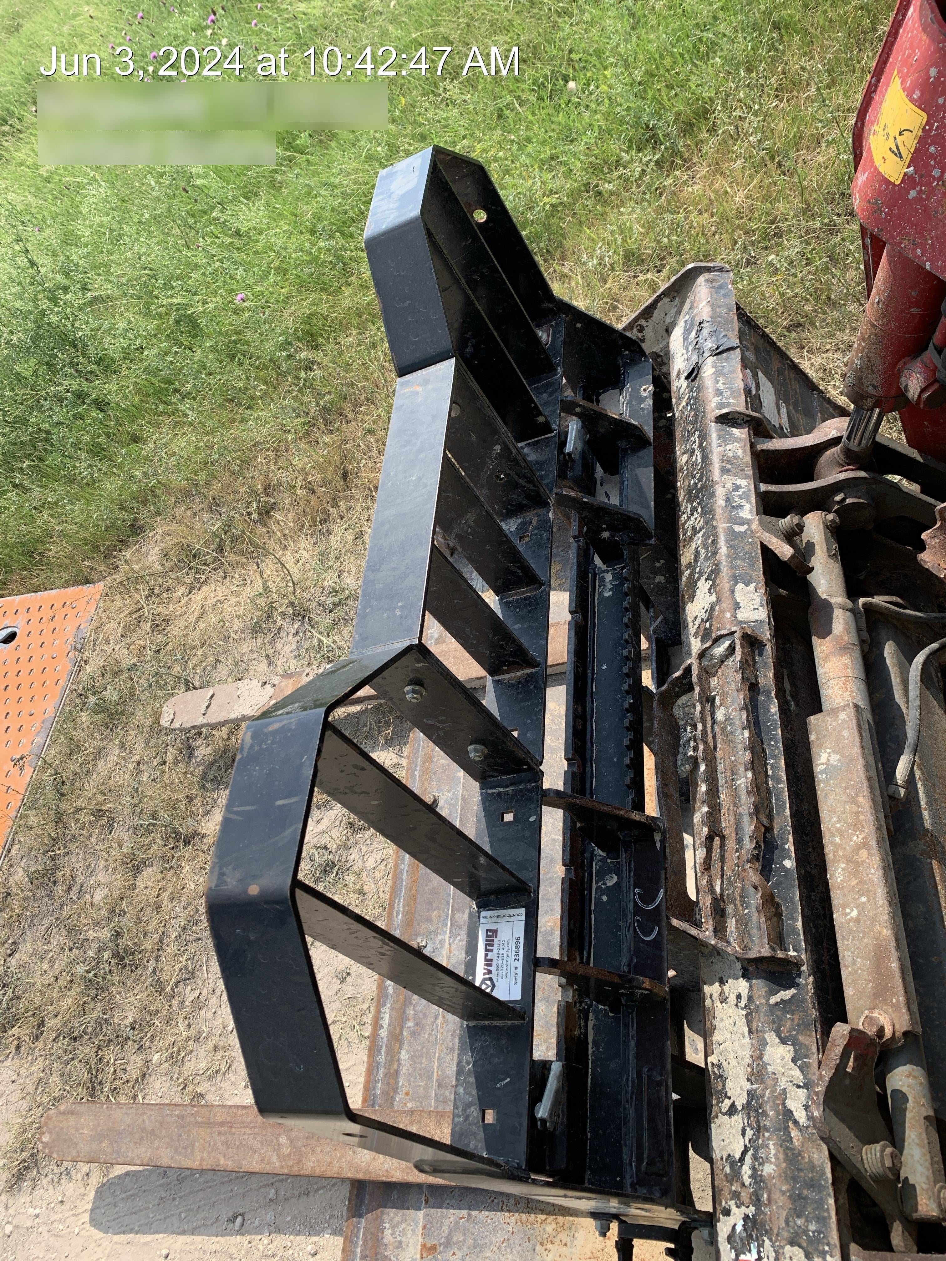 2024 VIRNIG 48" Pallet Forks - Virnig