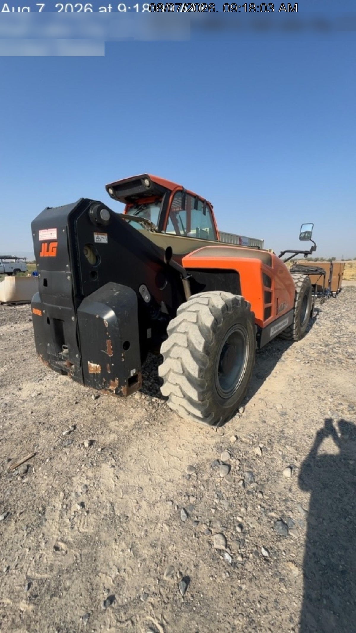 2021 JLG 1732