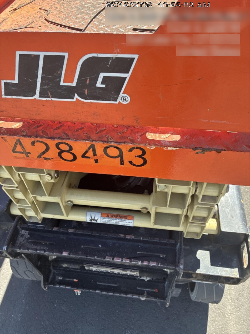 2024 JLG ES1932