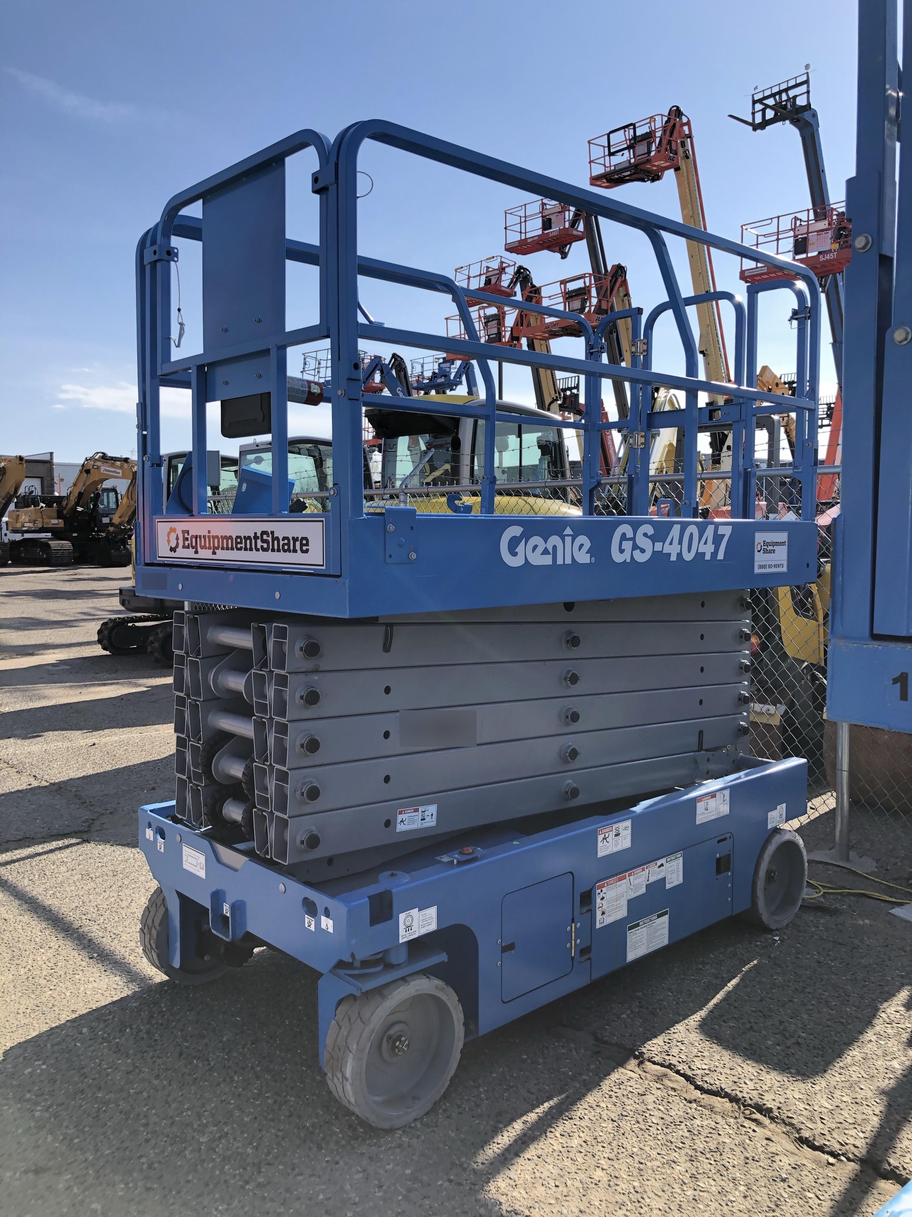 2018 GENIE GS-4047