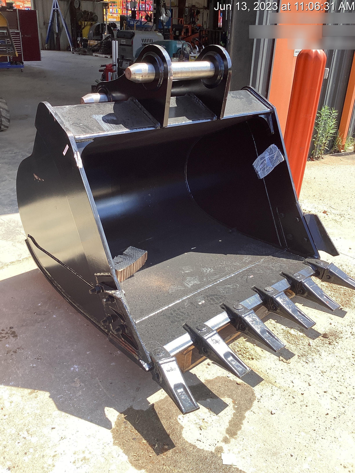 2023 FLECO 60" Bucket 56K - 65K - Fleco