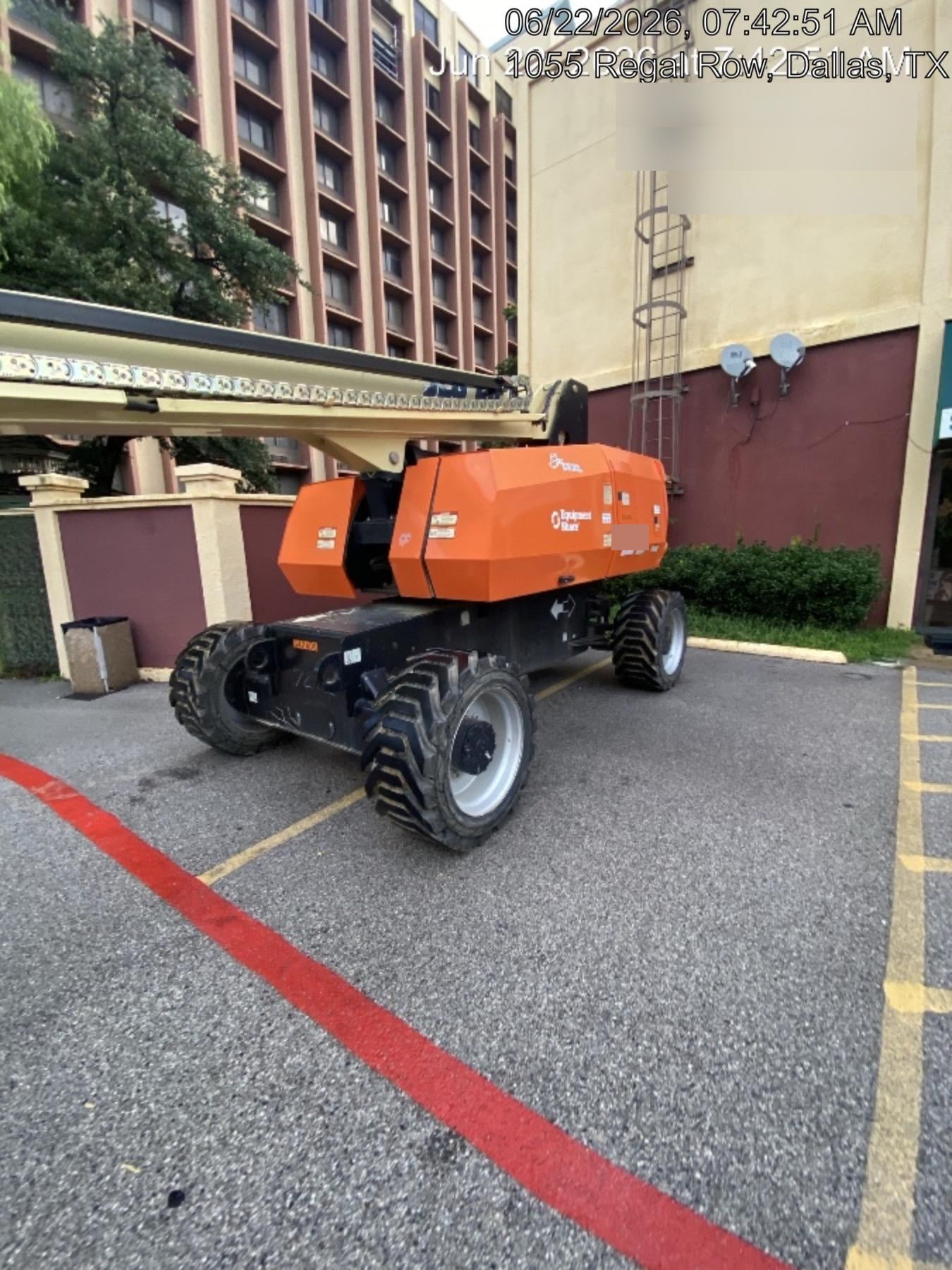 2023 JLG 860SJ
