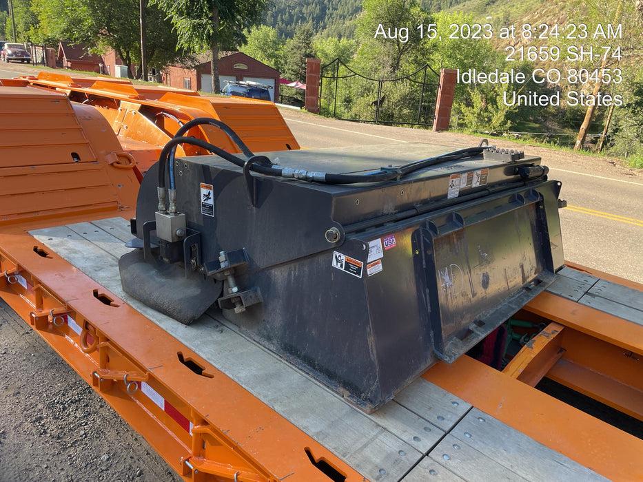 2021 PALADIN Sweepster SB72