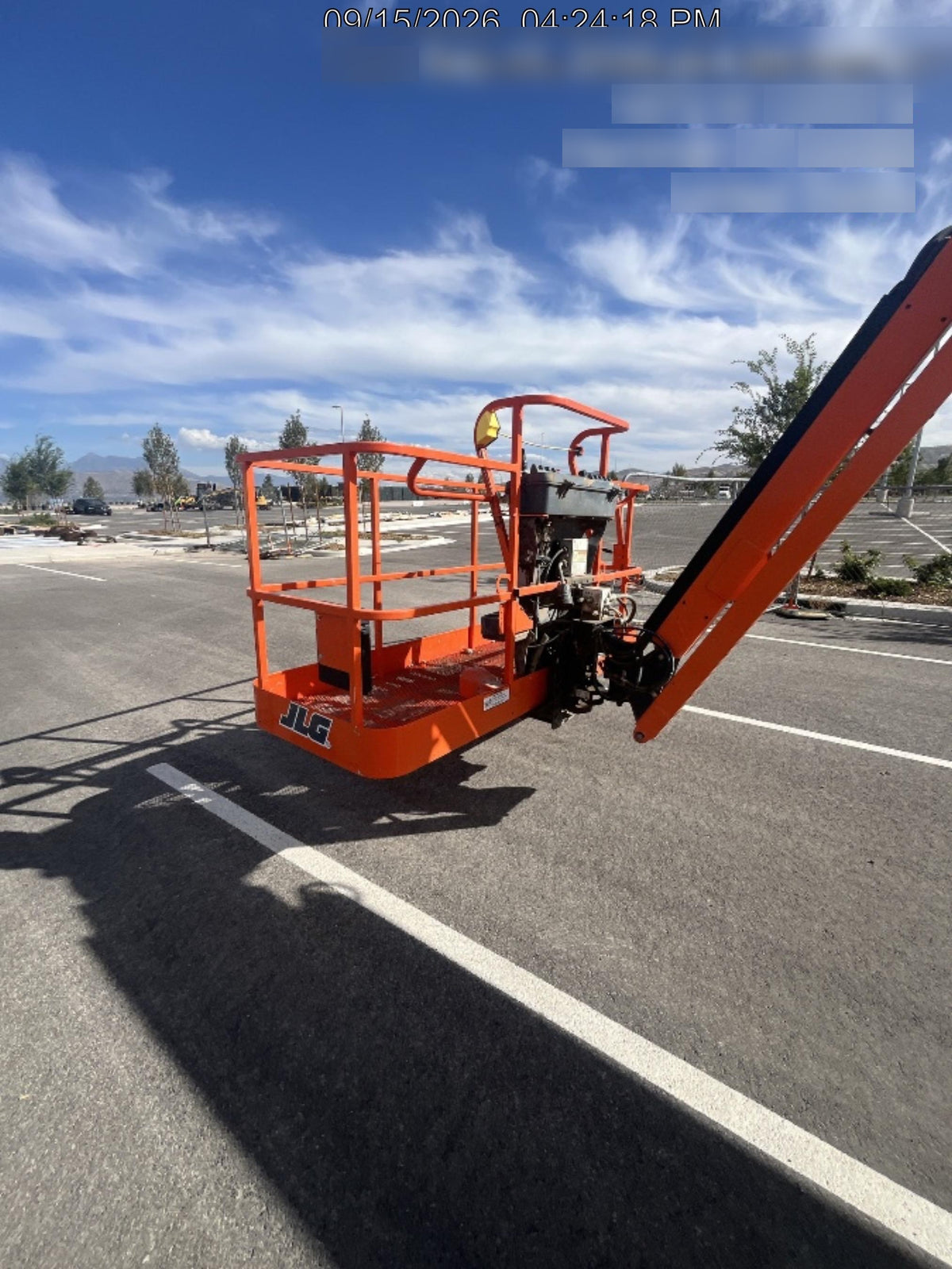 2022 JLG 660SJ